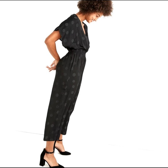 NWT Madewell Wrap Front Smock Waist Jumpsuit in Dot Jacquard Size Small - Picture 3 of 16